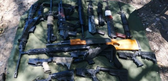 En Guanajuato, Guardias Nacionales aseguran 10 armas de grueso calibre, cargadores y equipo táctico