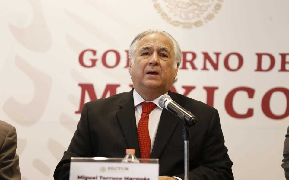 IMPARTE MIGUEL TORRUCO CONFERENCIA EN EL COLEGIO DE LA DEFENSA NACIONAL.