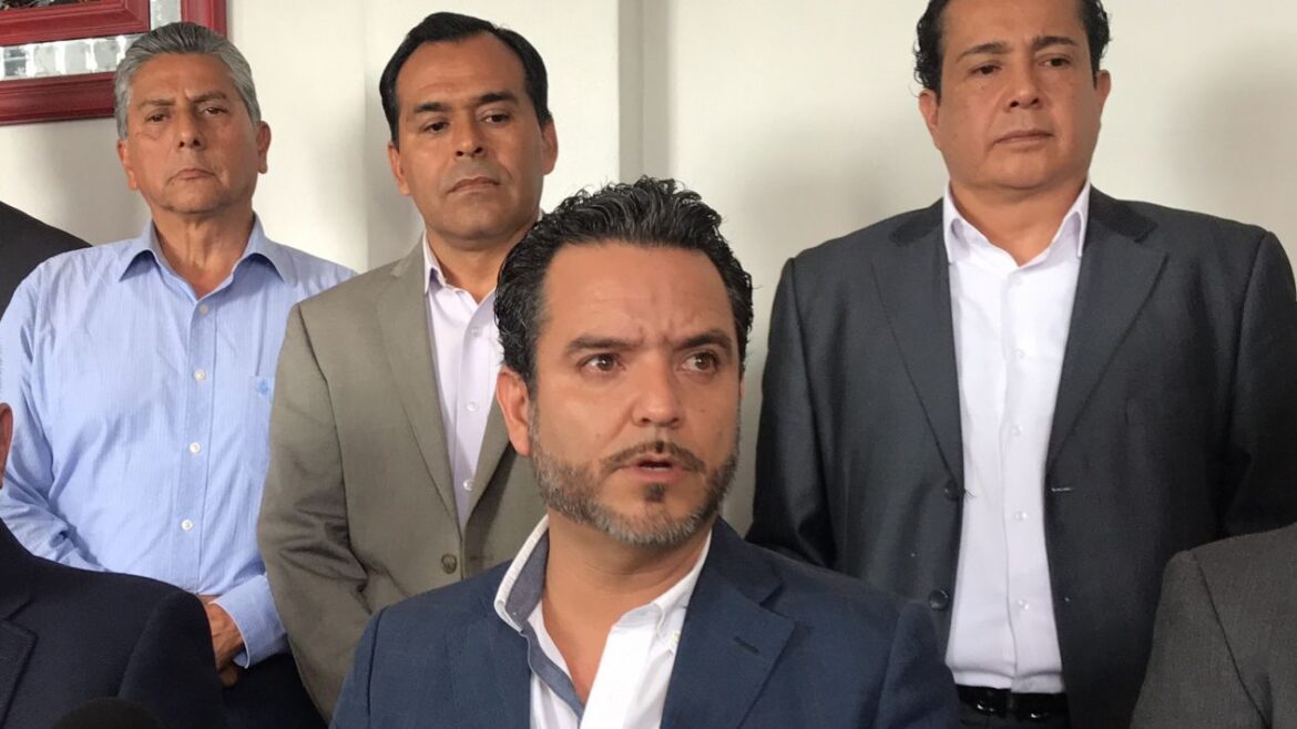 Diputados denuncian que alcalde de Cuernavaca, con apoyo de legisladores de Morena, busca endeudar a la ciudad 15 años