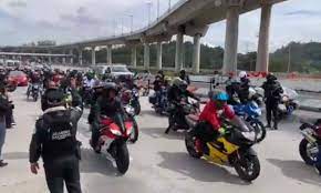 Realizan caravana por motociclistas fallecidos en la México-Cuernavaca