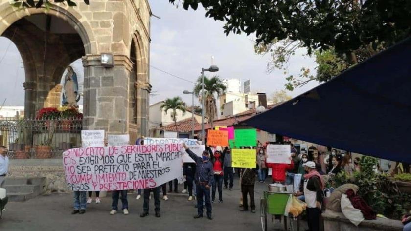 Cortes de luz y protestas de trabajadores en Cuernavaca