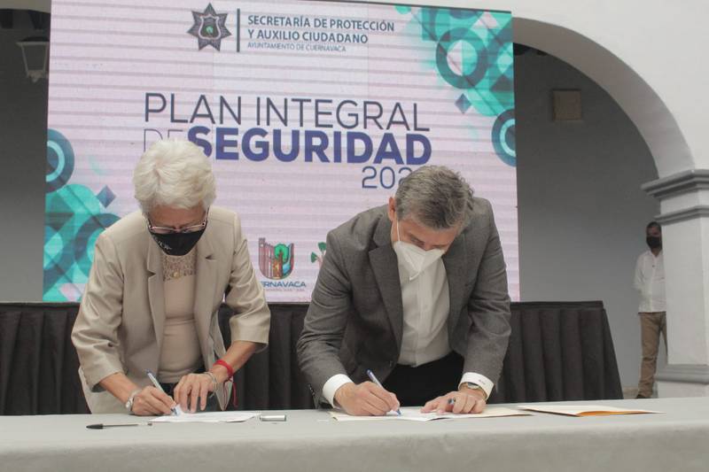 Universidades privadas darán becas a policías de Cuernavaca