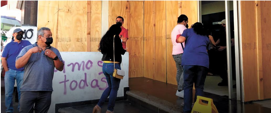 Presentan denuncia por daños tras marcha de mujeres en Cuernavaca