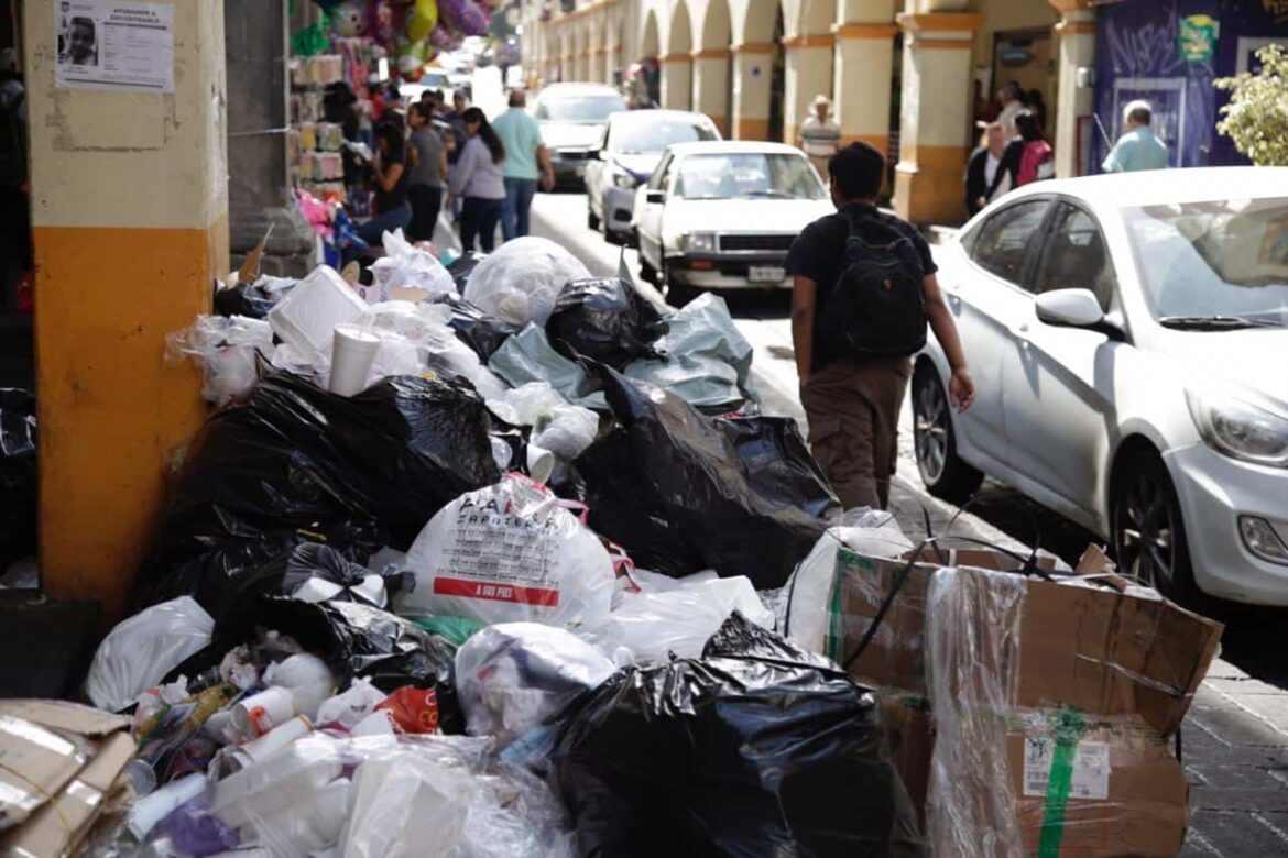 Inquietan basura y olores a comerciantes y ciudadanos de Cuernavaca