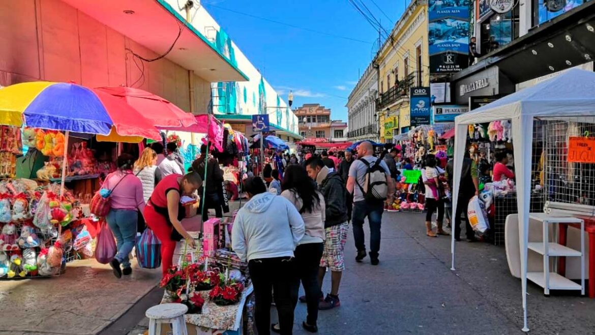 Se presentará programa definitivo para alinear el ambulantaje: Cuernavaca