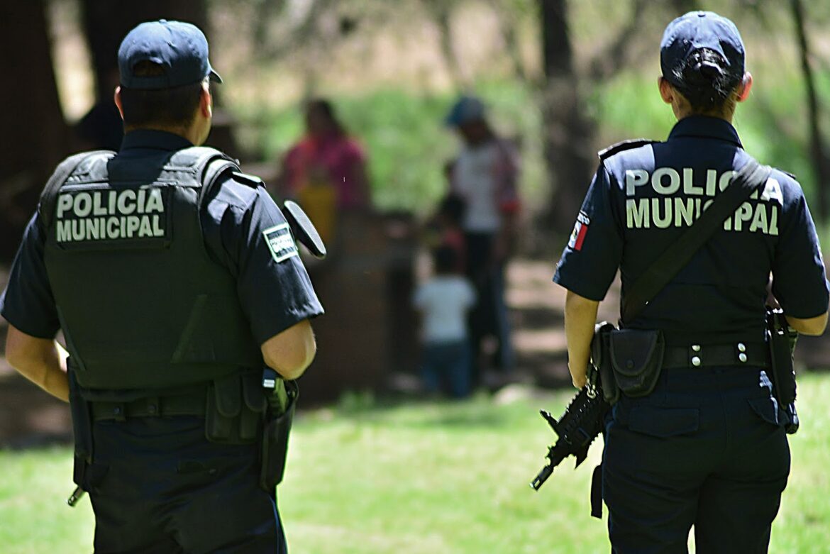 Cuernavaca: Ofrecen cien plazas en la Policía