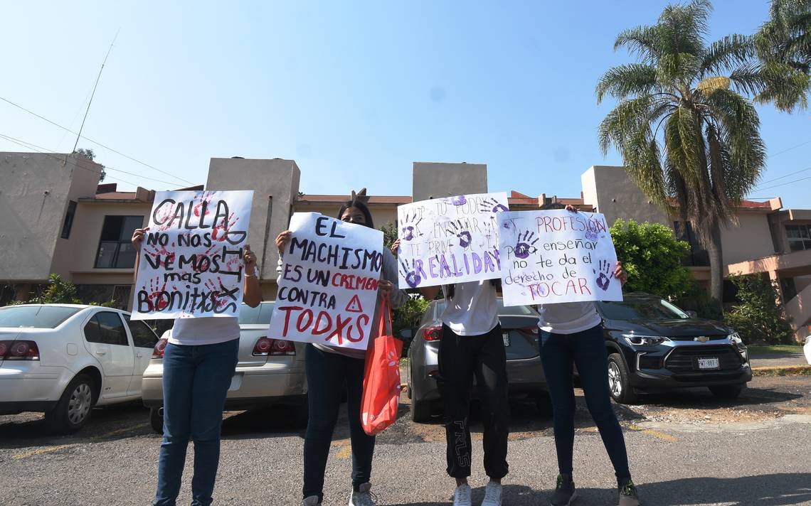 Despedidos por el exalcalde Villalobos piden justicia