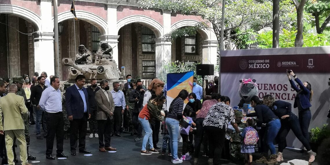 Sedena inicia canje de armas y juguetes bélicos en Cuernavaca