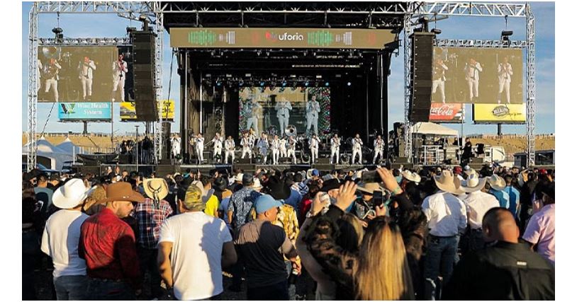 Explanada del estadio Morelos, sede de mega baile este viernes￼