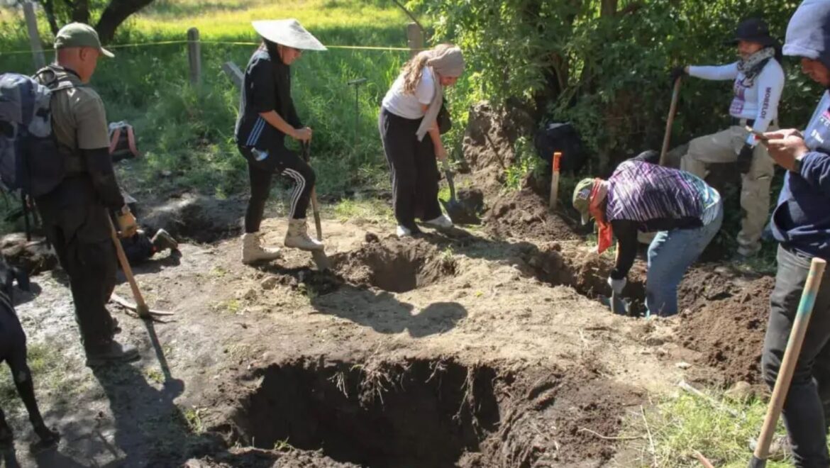 Recuperan seis cuerpos de fosas clandestinas en Morelos