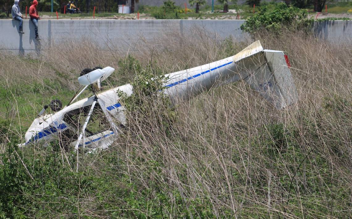 Reportan dos heridos tras accidente aéreo en Puente de Ixtla, Morelos