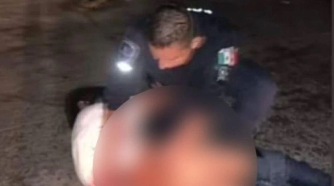 Jiutepec, Morelos: Policías someten a mujer con supuesta fuerza excesiva