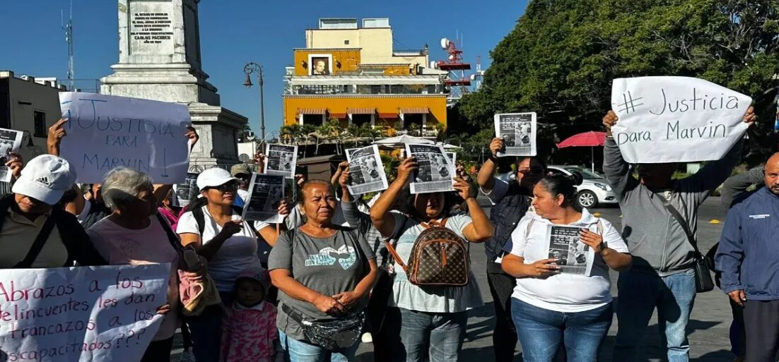 Policías de Morelos detienen por equivocación a persona con discapacidad