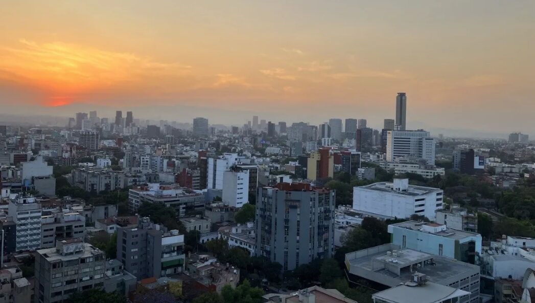 CDMX y Edomex: ¿Qué autos no circulan mañana viernes?