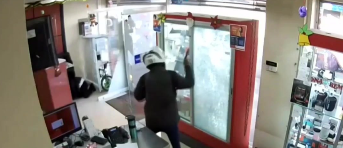 Asaltan casa de empeño en Cuernavaca