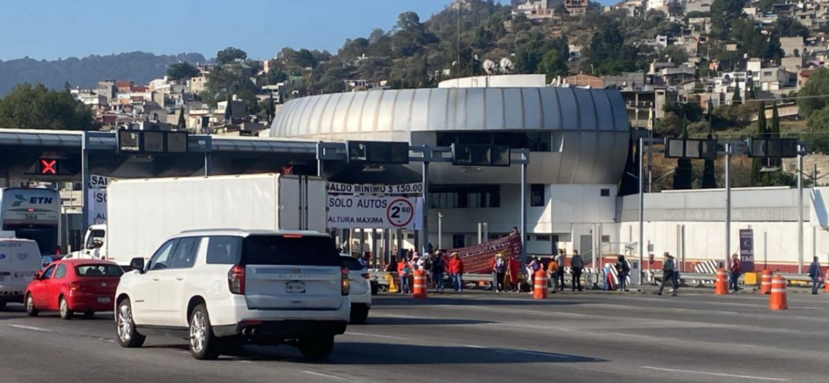 Se normalizan cobros en la caseta México-Cuernavaca tras fallo en pagos con TAG