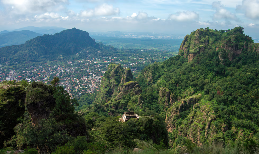 Cerrarán acceso a pirámide durante el carnaval en Tepoztlán