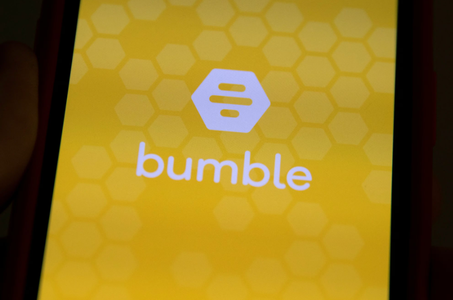 Inteligencia Artificial llega a Bumble para ayudarte a «ligar» con «Dates»