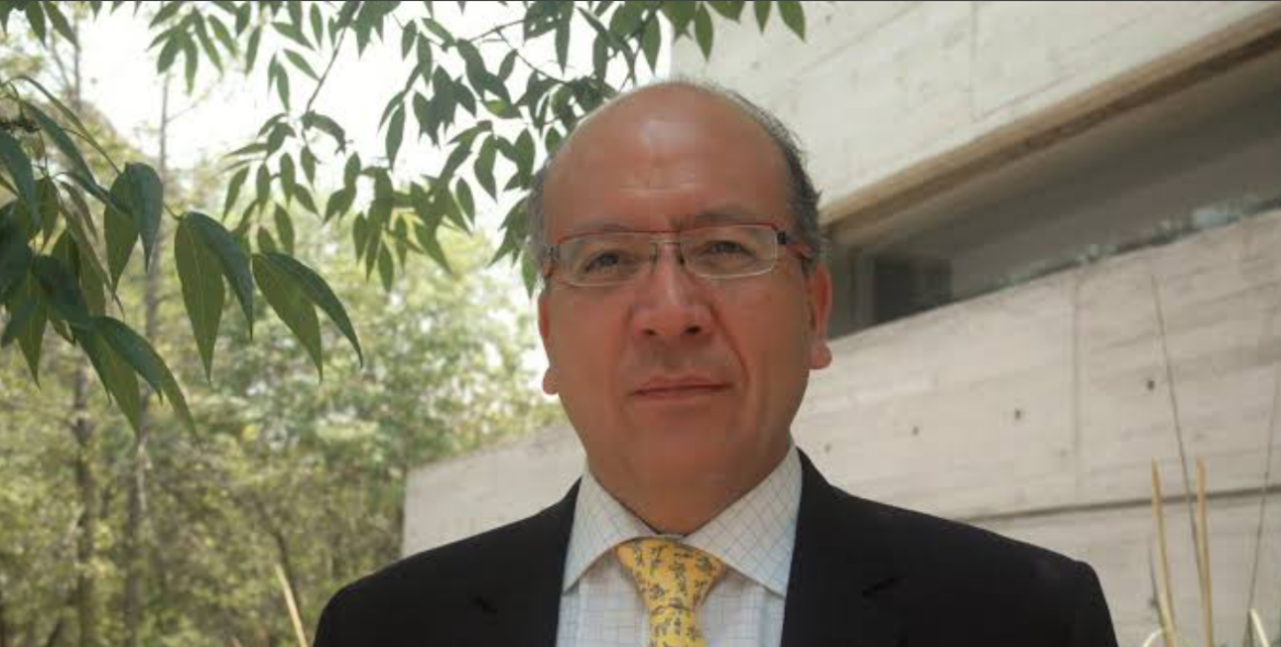Vicente Quirarte, poeta y ensayista clave en la literatura mexicana, murió a los 72 años
